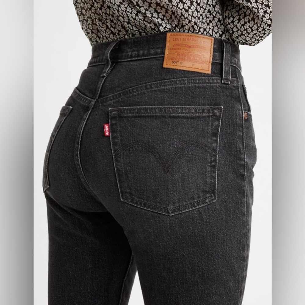 501 skinny Levi high rise size 30x28